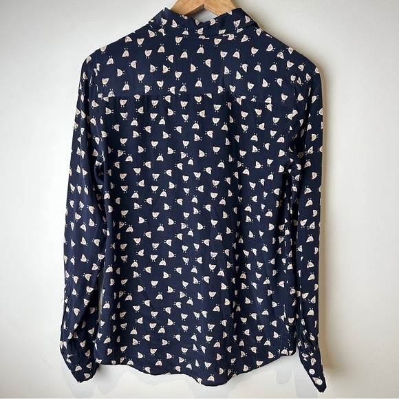 Whimsical Hen/Chicken Print Navy 100% Silk Button-Up J Crew Blouse - Picture 2 of 4